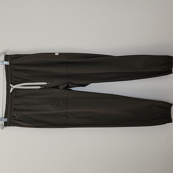 Vuori Women's Miles Olive Jogger Pants Size Meduim - Picture 2 of 16